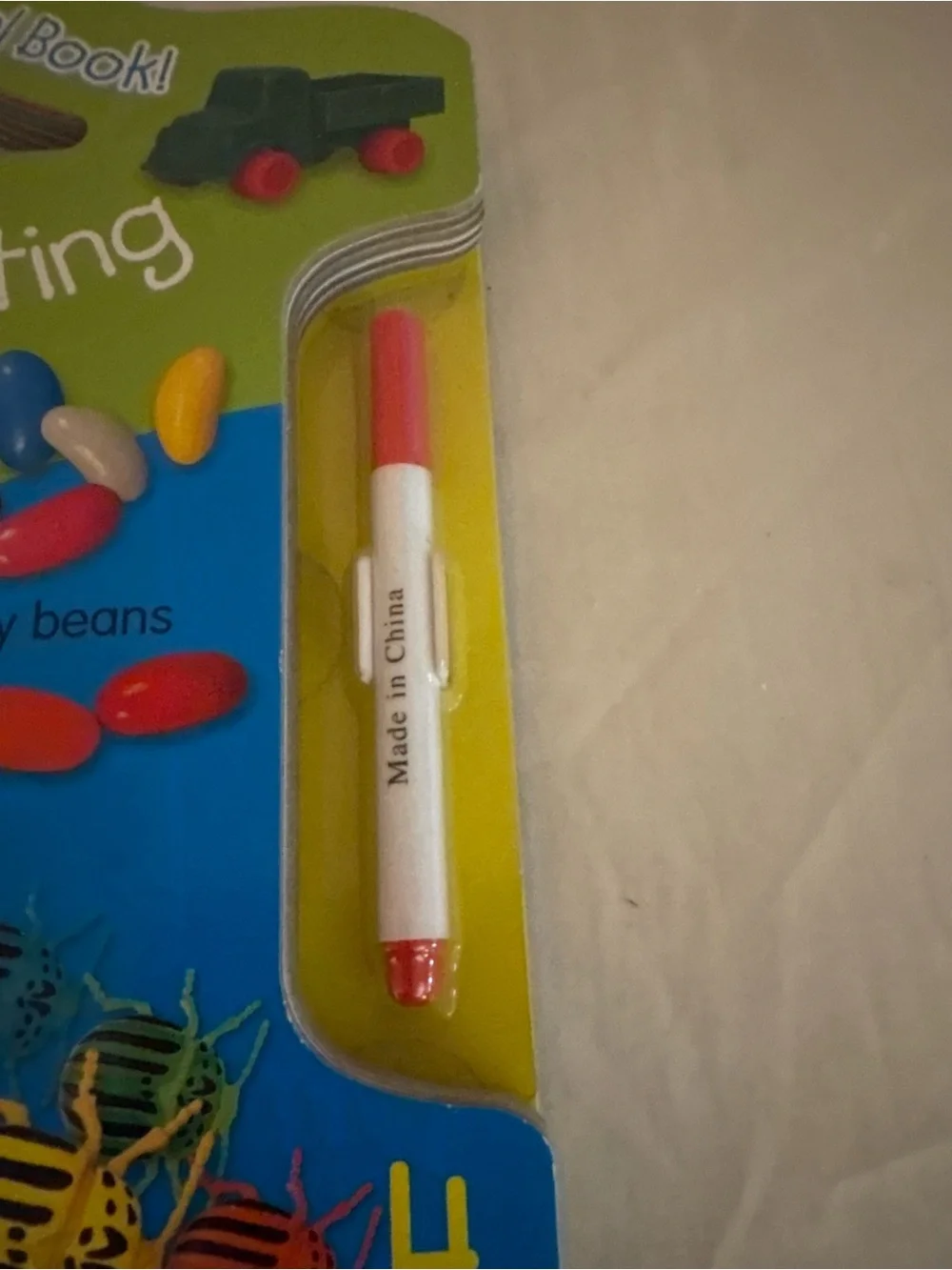 Scholastic Numbers & Counting Wheel Book - Green, Blue, Yellow, Red